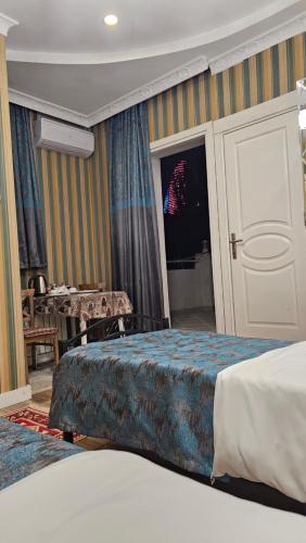 Gambar di galeri bagi Retro Art Boutique Hotel di Baku