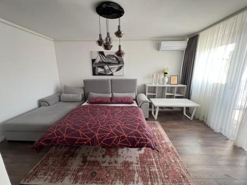 Postel nebo postele na pokoji v ubytování Lux Apartment Gusinjac