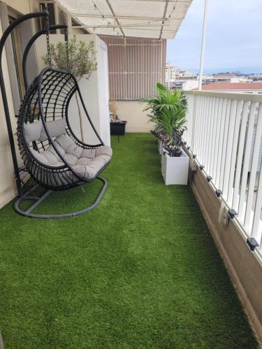 Rooftop apartment Cannes center - Parking photo 13