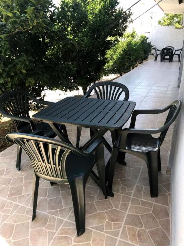 ภาพในคลังภาพของ Malaj Holiday House Rental 1 ในวญอเรอ