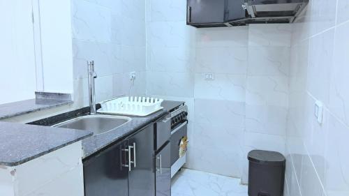 Η κουζίνα ή μικρή κουζίνα στο Jurf El Nile Hotel