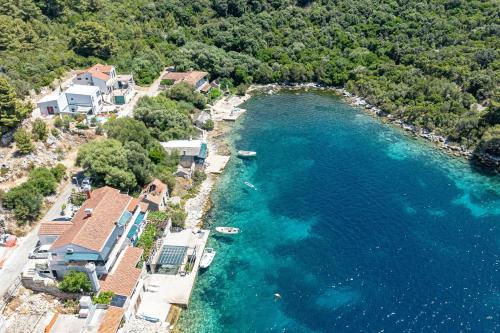 Apartments by the sea Pasadur, Lastovo - 8391