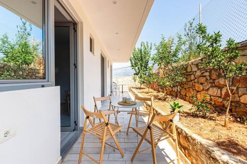 House of Stones 8, Cozy 1BR w Parking