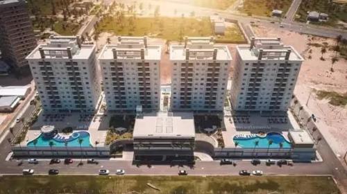 Swimmingpoolen hos eller tæt på Salinas Park Resort