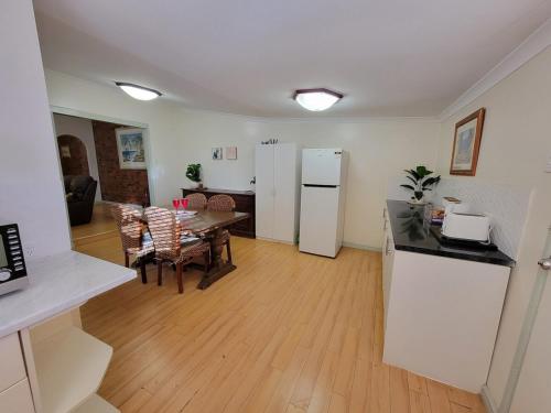 Afbeelding uit fotogalerij van Corella Accommodation 1C, everything you need in Boulder