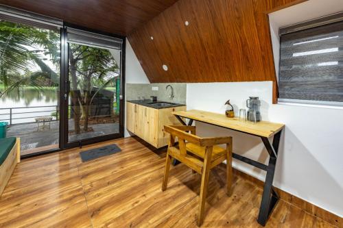 Fotografie z fotogalerie ubytování Liara Haven River side Villas v destinaci Kóčin