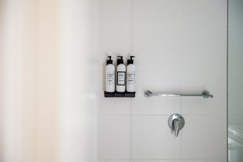 a group of bottles sitting on top of a shower at BIG4 Tweed Billabong Holiday Park in Tweed Heads