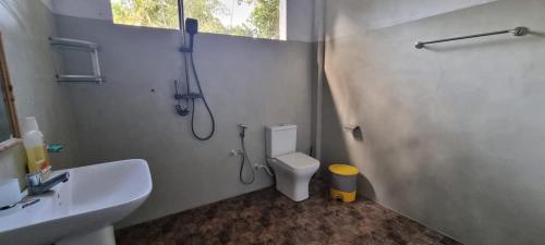 Bagno di Breath House Hiriketiya