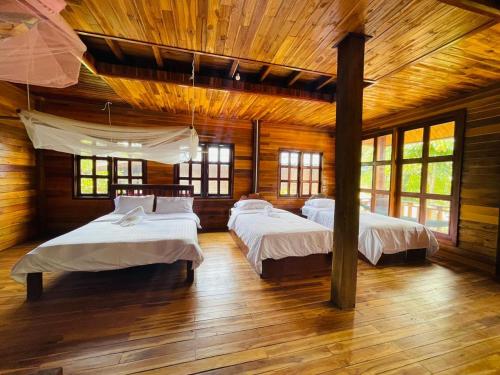 Katil atau katil-katil dalam bilik di Samaki Guesthouse & Grandpa Homestay- Tad Lo