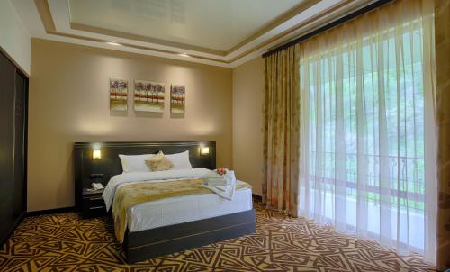 Gallery image of Aghveran Ararat Resort Hotel in Arzakan