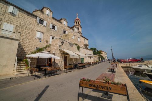 Příroda nedaleko apartmánu