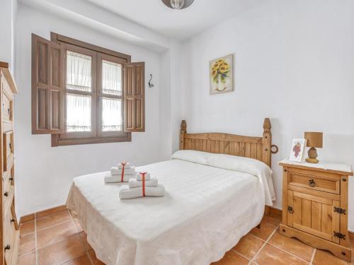 Ένα ή περισσότερα κρεβάτια σε δωμάτιο στο Villa in Carcabuey near Sierras Subbeticas Park