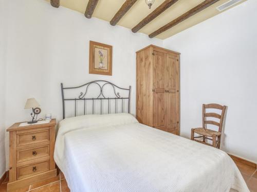 Ένα ή περισσότερα κρεβάτια σε δωμάτιο στο Villa in Carcabuey near Sierras Subbeticas Park