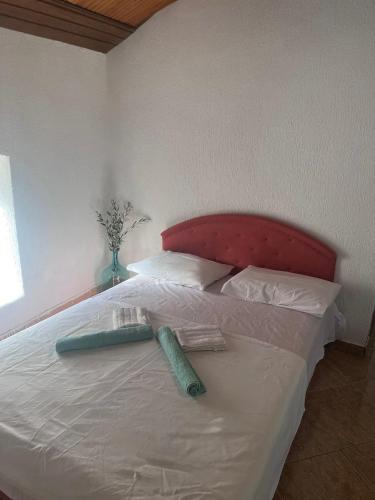 Letto o letti in una camera di Vila Reževići