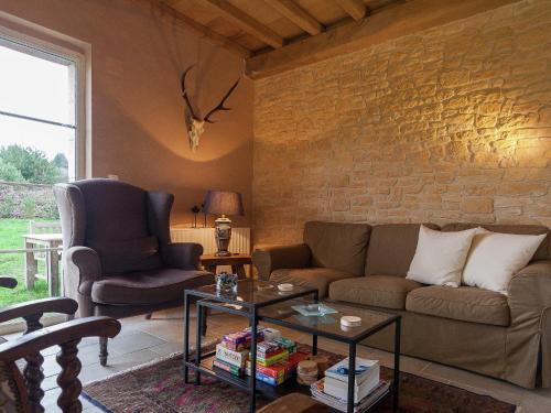 Χώρος καθιστικού στο Beautifully located country house with heated pool