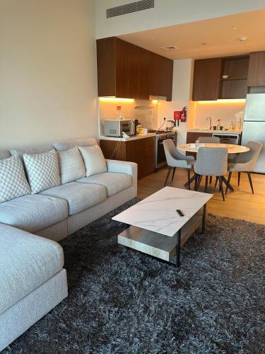 2BR Apartment with full sea view & Burj Khalifa