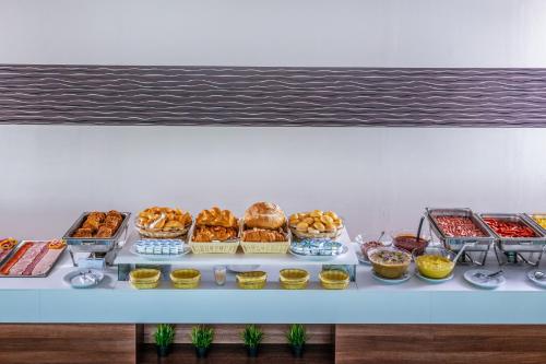 Mâncare la sau în apropiere de acest hotel