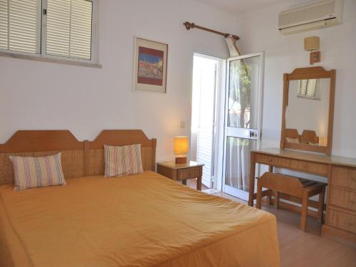 Horacio Villa is located near the center of Vilamoura