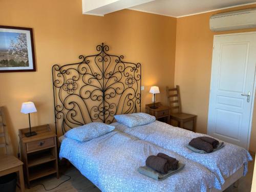 Postel nebo postele na pokoji v ubytování Montbrun Vineyard Escape