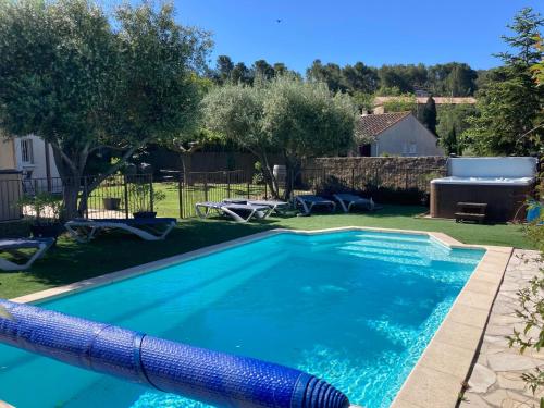 Montbrun Vineyard Escape