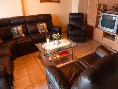 Ruang duduk di Modern Cottage in Baugnez Malmedy with Sauna