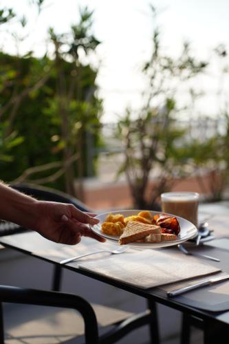 Mad på hotellet eller i nærheden