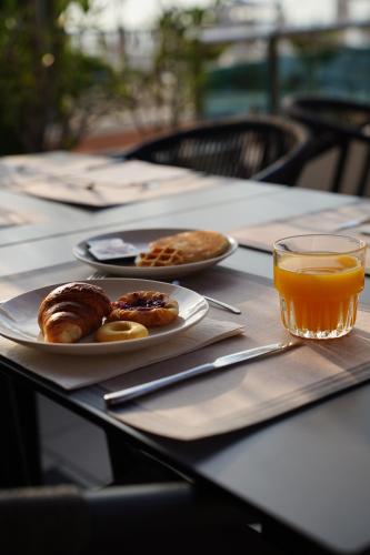 Mad på hotellet eller i nærheden