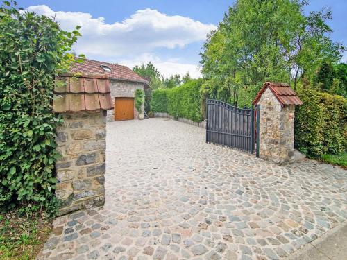 Fotografie z fotogalerie ubytování Charming Stay Near Forests v destinaci Biron