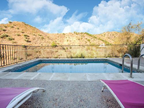 Sunny Solarium Holiday Home