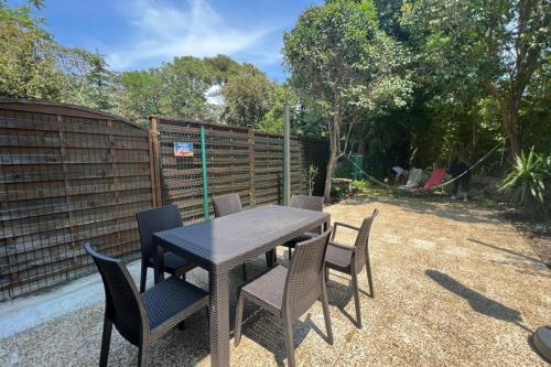 Le tinharé - studio with garden near the sea