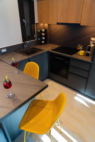 Una cocina o cocineta en The Modern
