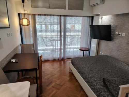 Tritos - Sleeps 11 - Balcony - Parking - Sea View