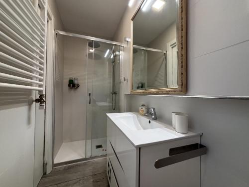 Bilbao Vintage Apartment