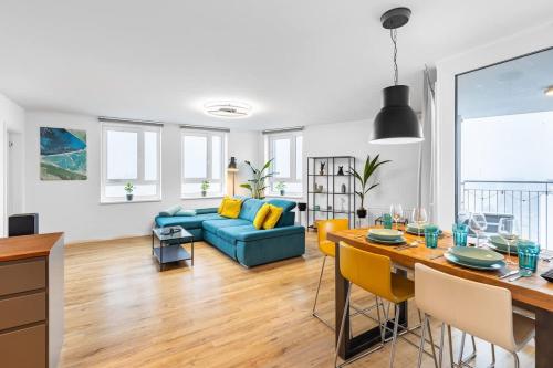 Panorama Luxe Terrace