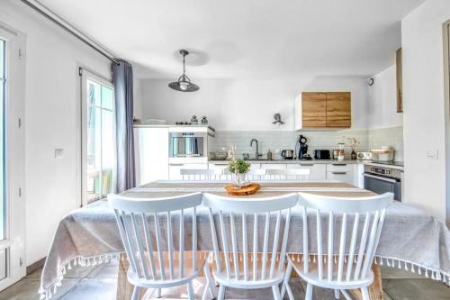 Dapur atau dapur kecil di Un Nid dans la Pinède