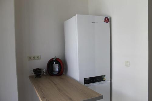 Η κουζίνα ή μικρή κουζίνα στο Spiti Klementina