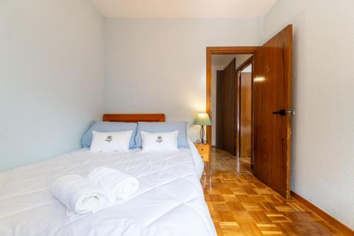 Apartamentos Goya - Apartamento con 2 Dormitorios en Madrid centro, terraza, cocina y fast WiFi