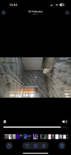 Galería fotográfica de CARIZ Apartment en Sapele