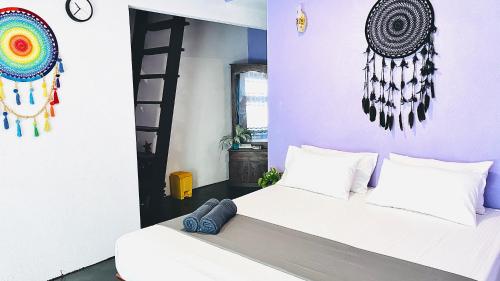 Postel nebo postele na pokoji v ubytování Hotel Location Mirissa