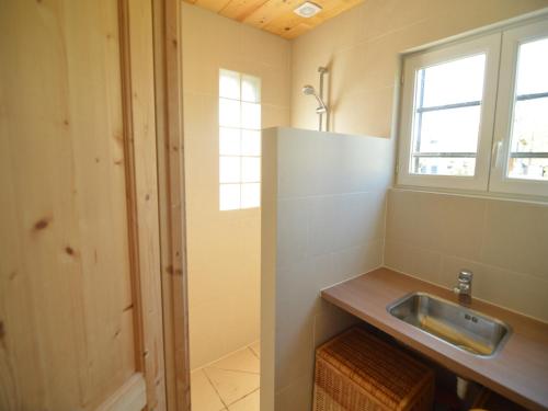 Gallery image of Modern holiday home with lovely garden in Saint-Honoré-les-Bains