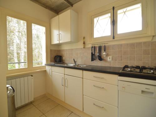 Gallery image of Modern holiday home with lovely garden in Saint-Honoré-les-Bains