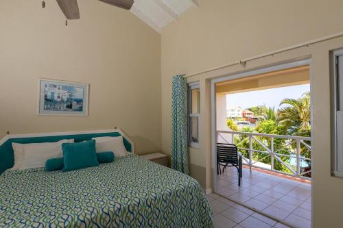 Bayview Town House 10- Central Stay with Ocean Views photo 2