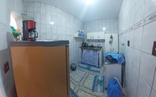 Ένα μπάνιο στο Tom do Mar