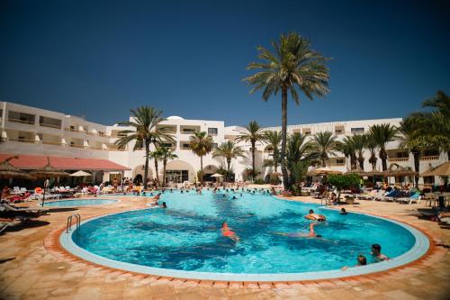 Piscina di Blumar Resort & Spa o nelle vicinanze