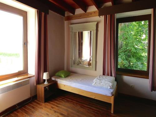 Cama o camas de una habitación en Spacious Country Villa