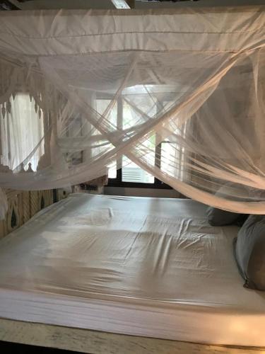 Cama o camas de una habitación en Watamu Ascot Residence