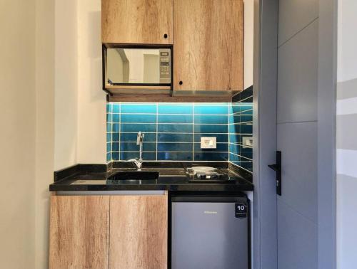 Cuina o zona de cuina de The Arabesque Comfortable Studio