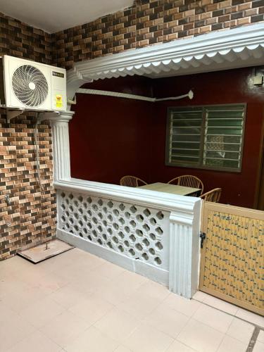 Una cocina o zona de cocina en BineAppat