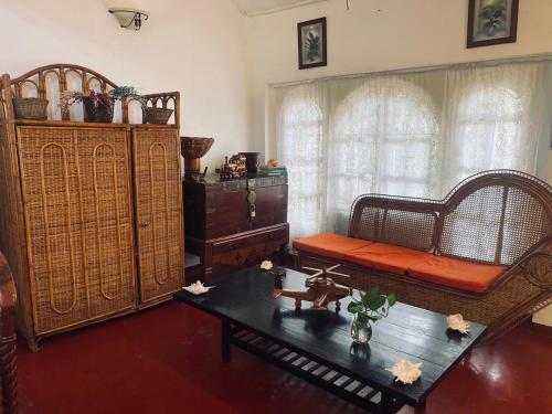 Χώρος καθιστικού στο Mogan's Guest House