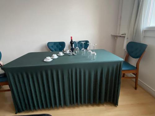 Gambar di galeri bagi Chambre Privee ORY à coté de l'Aeroport de Paris Orly dans un appartement di Athis-Mons